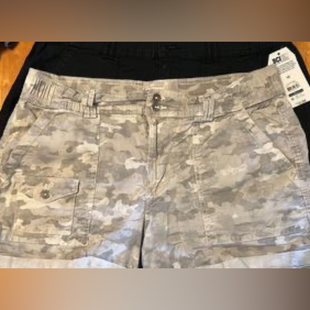 Women’s Causal Shorts